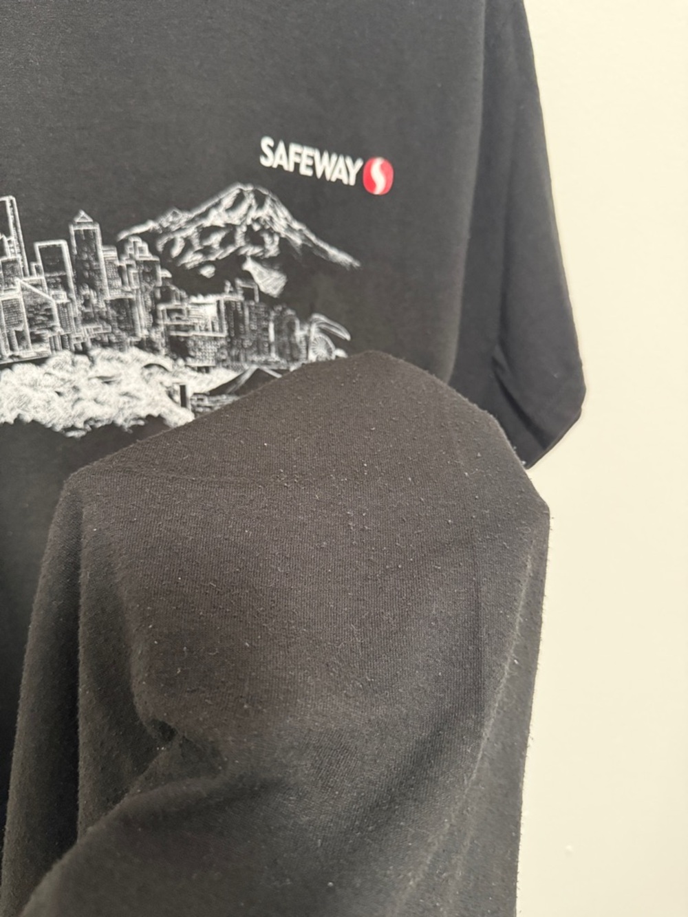 Safeway Seattle Queen Anne Black T-shirt - Picture 5 of 5